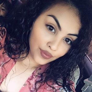 Meet your Posher, Janette